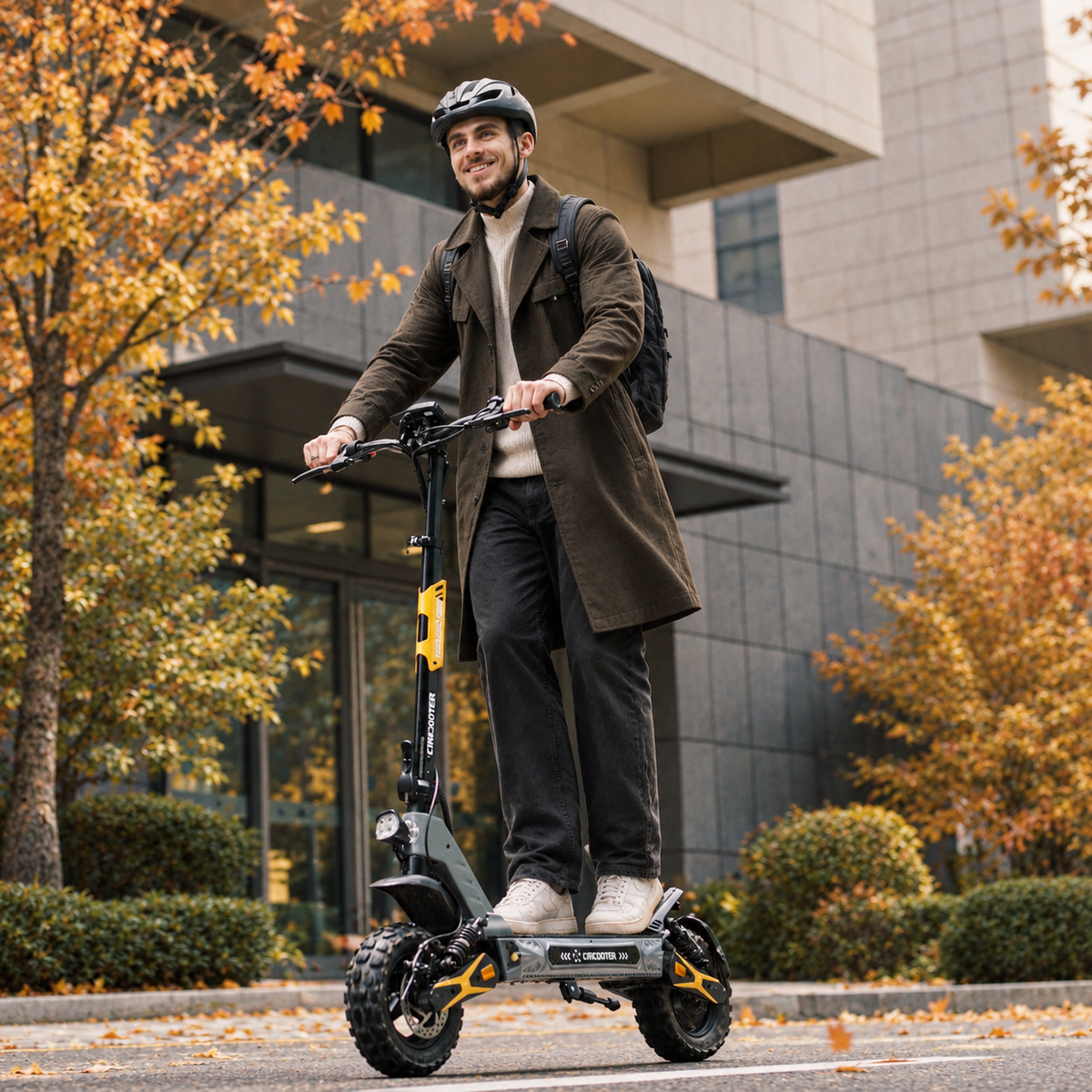 Circooter TransioPro electric scooter front view with headlight
