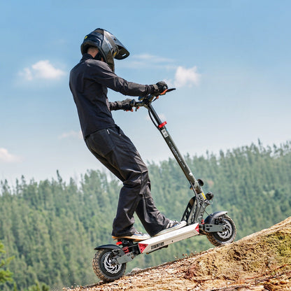 Circooter Landturbo Ultra electric scooter front view